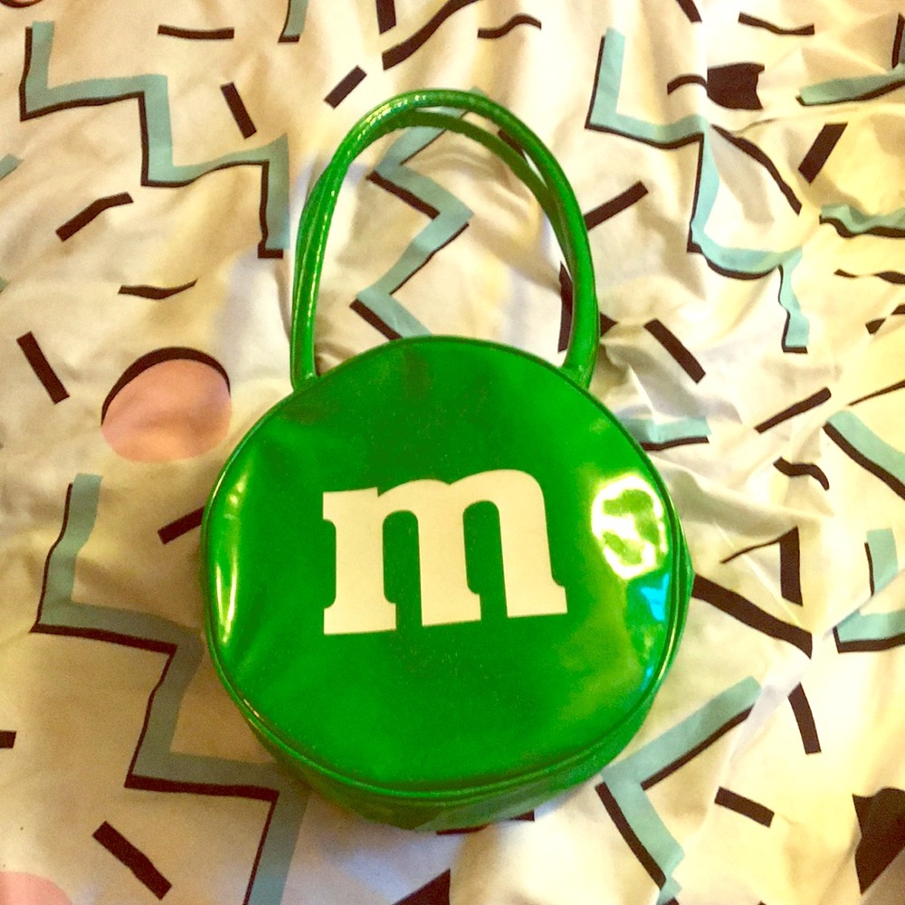 Cute 90’s M&M purse